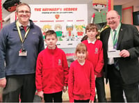 Crediton Masonic Lodge donates £100 to Hayward’s School
