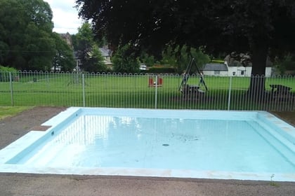Crediton paddling pool saved after council 'mothball' plan rejected
