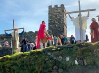 Crowds enjoyed Dartmoor Easter story on summit of tor