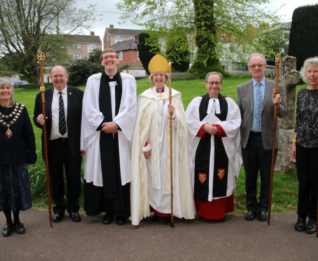 Bishop spoke at Crediton Commemorative Service to mark the Coronation
