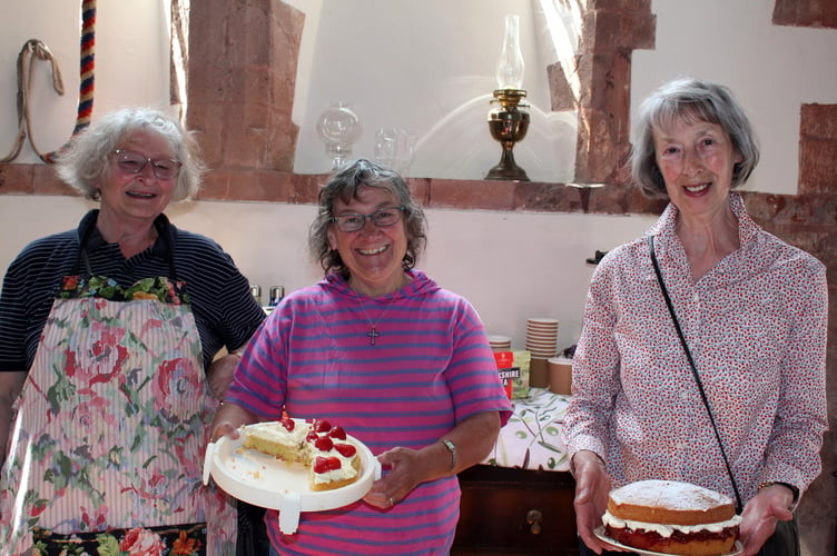 Kath Hughes (Friends’ secretary), Sandra Collier (Friends’ chairman), and Jill Da Silva who is responsible for the garden at the little Chapel.  SR 7954