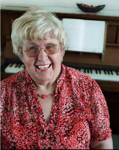 'Unexpected Star of Show' singer to appear in Crediton concert
