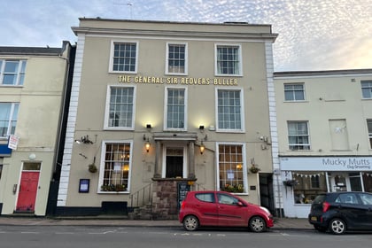 Crediton pub closes, but hopes that it will re-open  
