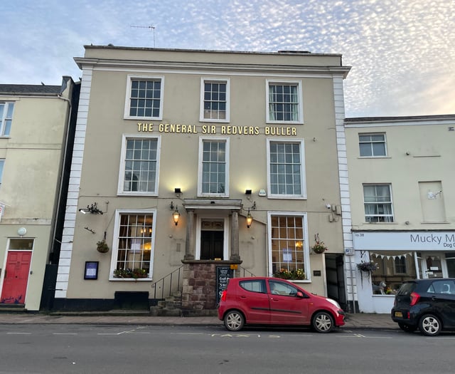 Crediton pub closes, but hopes that it will re-open  
