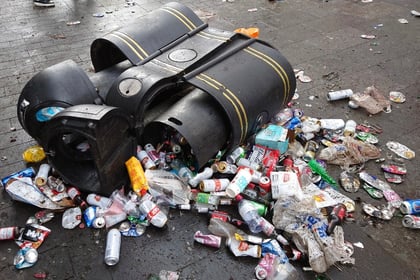 Litter droppers in Mid Devon 50 per cent early payment discount plan
