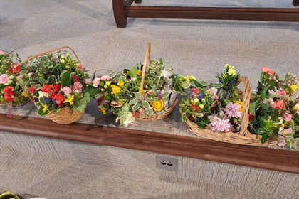 Flowers given to ladies at Crediton Methodist Church service

