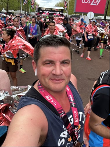 Crediton man’s challenge in memory of Sue and Bob
