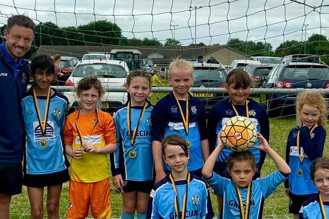 Crediton Youth U9 Girls.