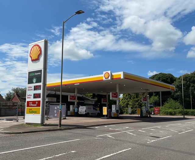 Green light for Crediton petrol station to sell alcohol 24/7