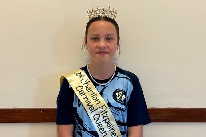 Cheriton Ftizpaine Carnival Queen 2024 Belle Tonkin.  AQ 7047