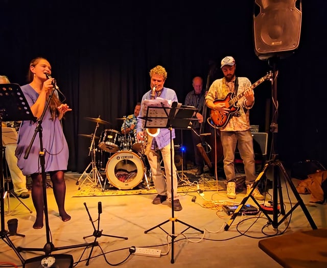 Be dazzled by the Moon Jazz Band in Crediton Parish Church
