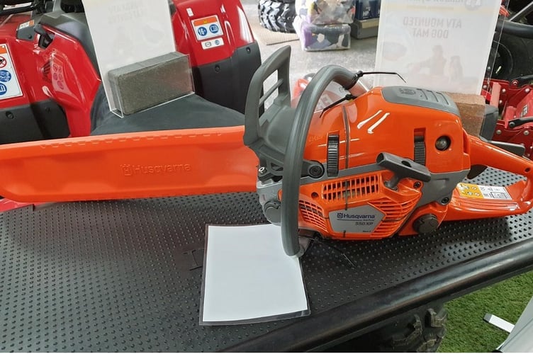 A chainsaw similar to that pictured was stolen.